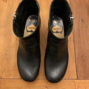Swedish Hasbeens clog booties